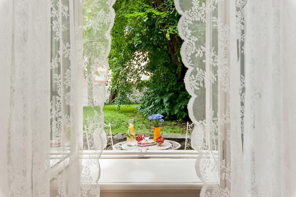 Old Town Central Apartment Tallinn Ngoại thất bức ảnh