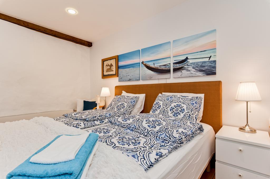 Old Town Central Apartment Tallinn Ngoại thất bức ảnh