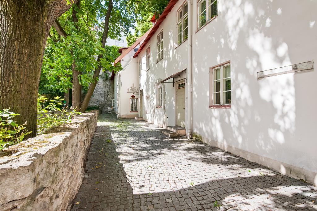 Old Town Central Apartment Tallinn Ngoại thất bức ảnh
