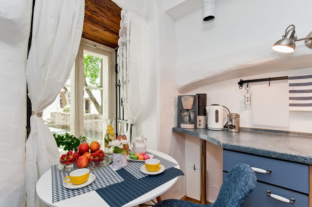 Old Town Central Apartment Tallinn Ngoại thất bức ảnh